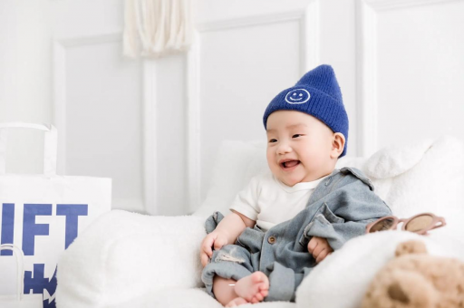 孝昌4个月宝宝干呕